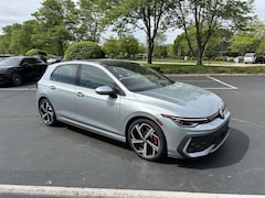 2025 Volkswagen Golf GTI 2.0T SE Hatchback