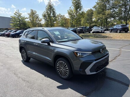 2025 Volkswagen Taos 1.5T SE SUV