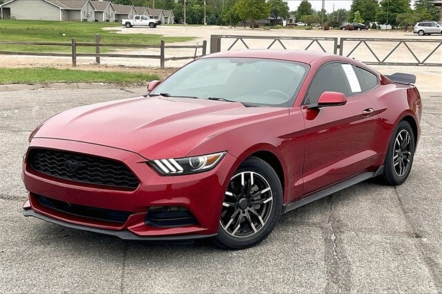 2017 Ford Mustang Coupe 