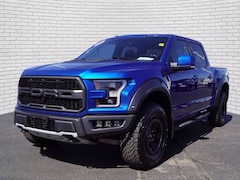 2018 Ford F-150 Raptor Truck SuperCrew Cab 1FTFW1RG1JFB44377 for sale in Hutchinson, KS at Midwest Superstore