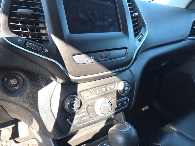 2020 Jeep Cherokee Latitude photo 4