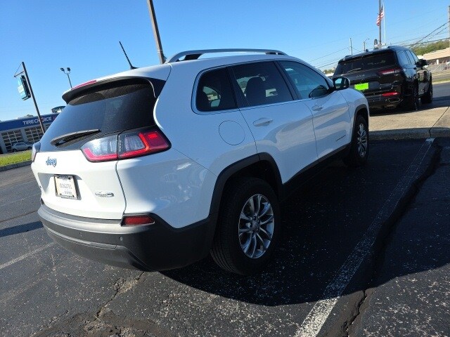 2020 Jeep Cherokee Latitude photo 2