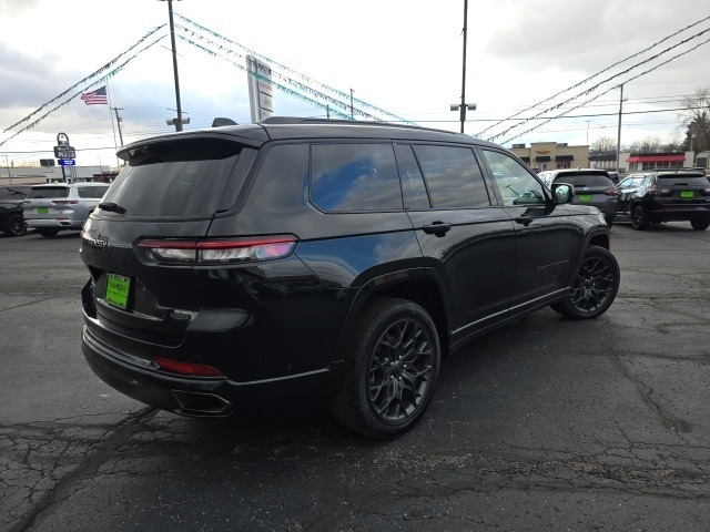 2024 Jeep Grand Cherokee L Summit photo 4