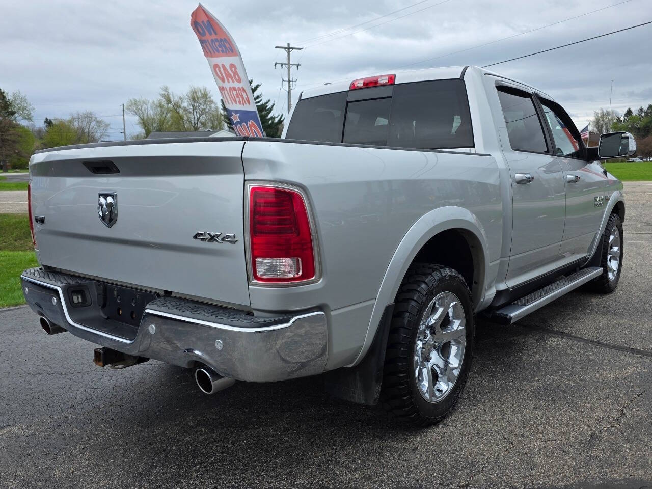 2015 RAM Ram 1500 Pickup Laramie - Photo 6