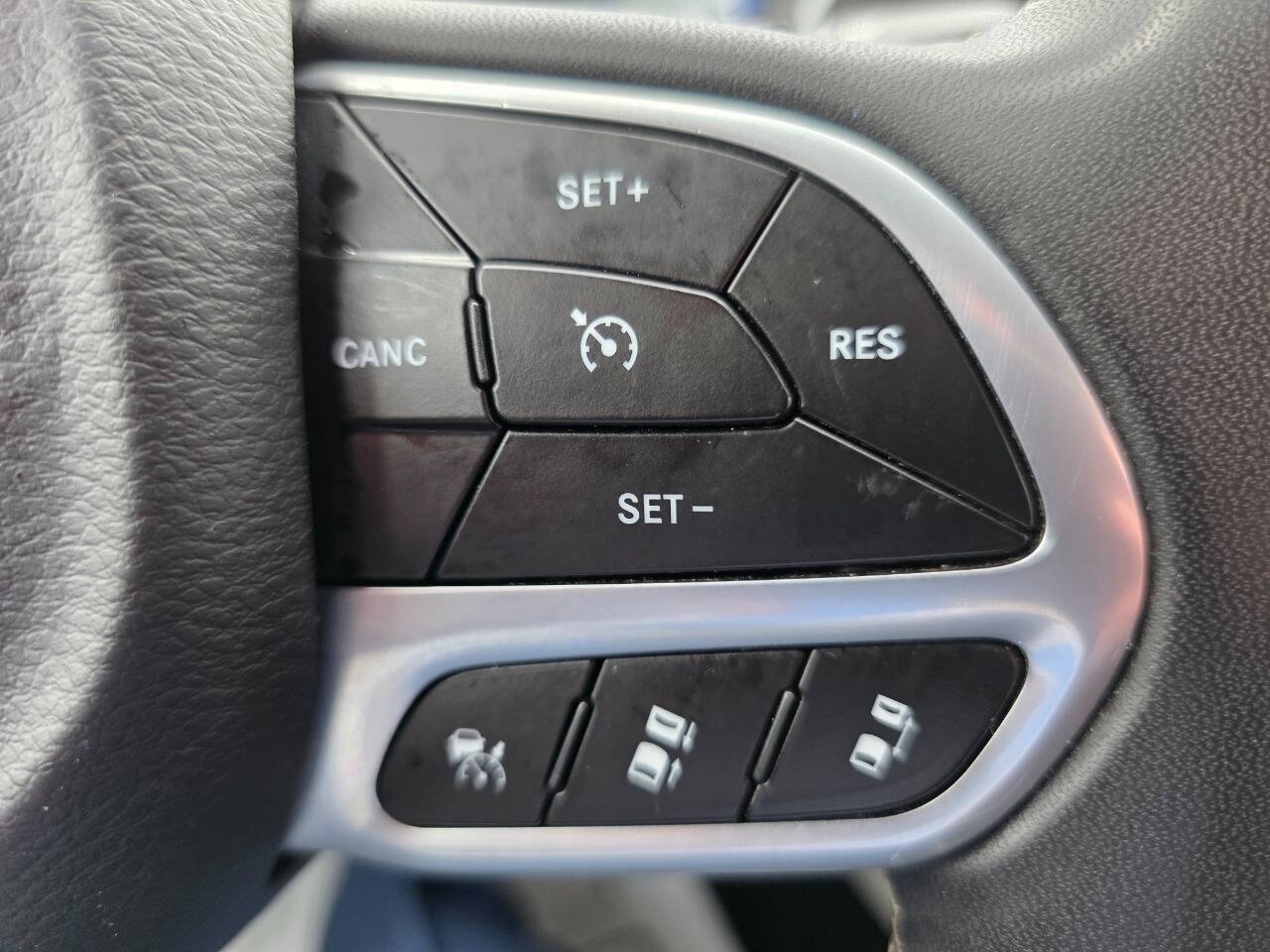 2023 Chrysler Pacifica Touring L - Photo 14