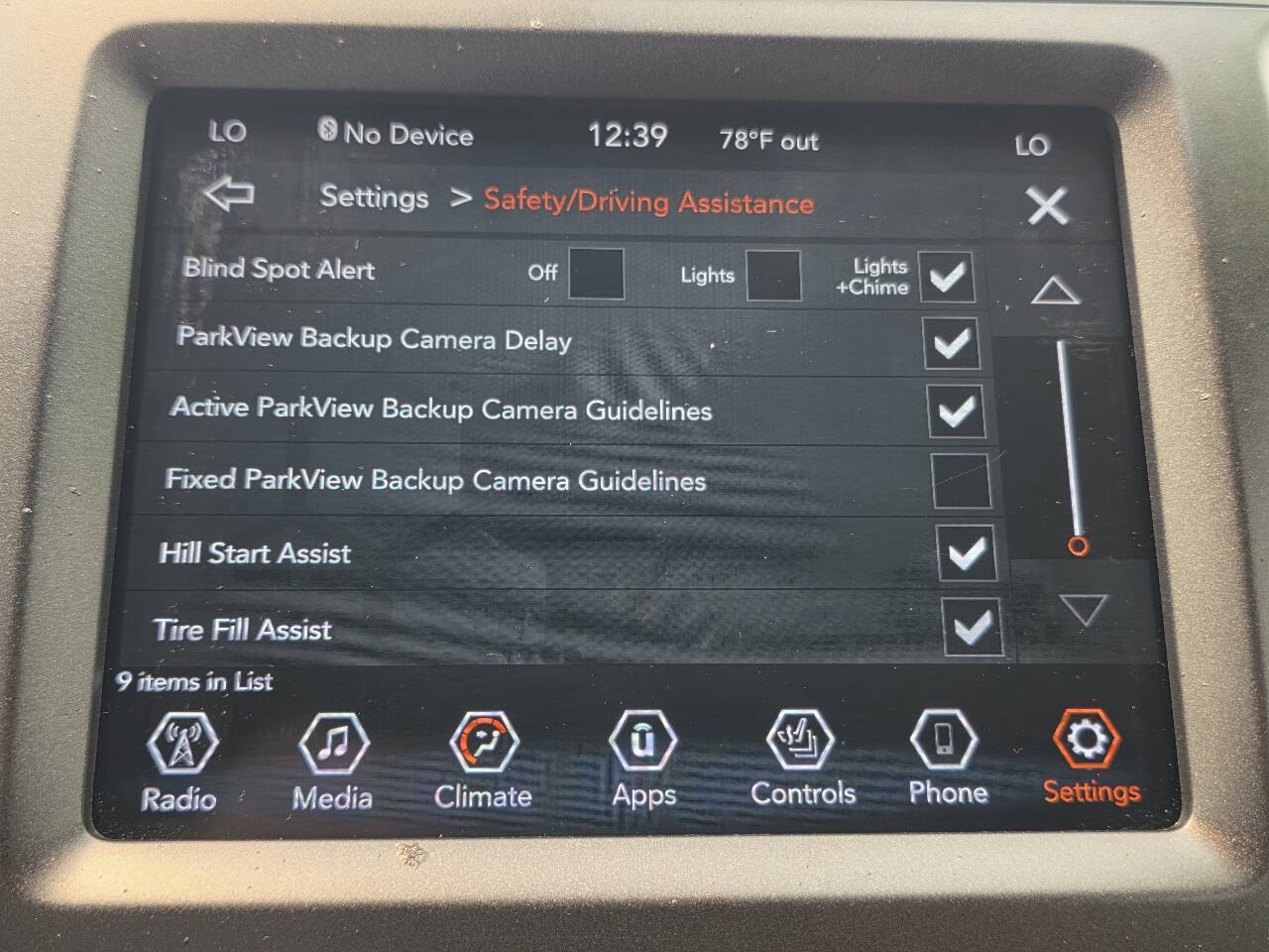 2020 Jeep Cherokee Trailhawk - Photo 24