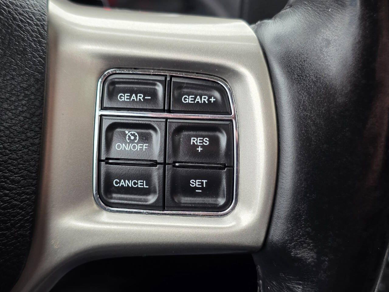 2015 RAM Ram 1500 Pickup Laramie - Photo 19
