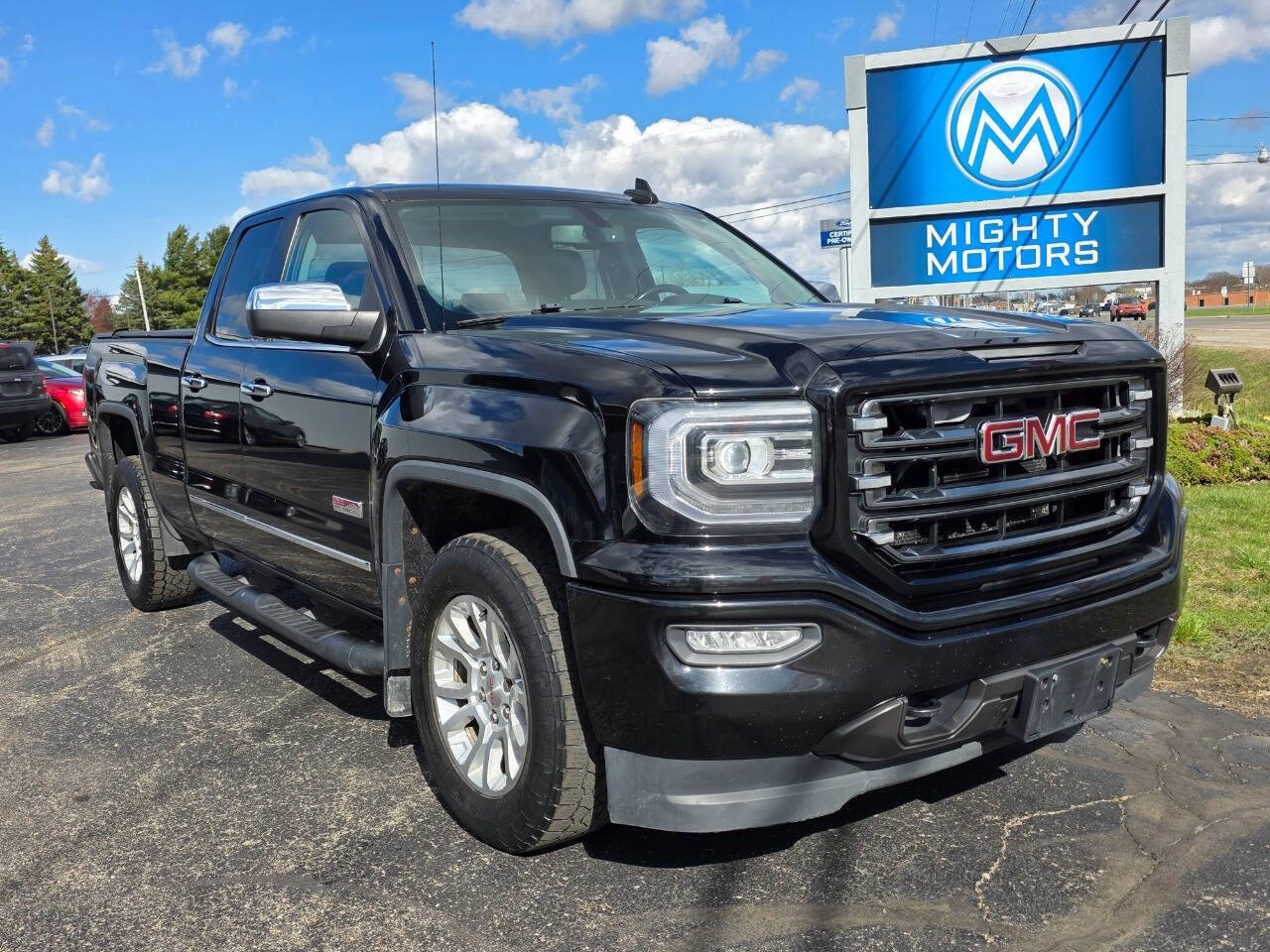 2016 GMC Sierra 4WD Double Cab Standard Box SLE's photo