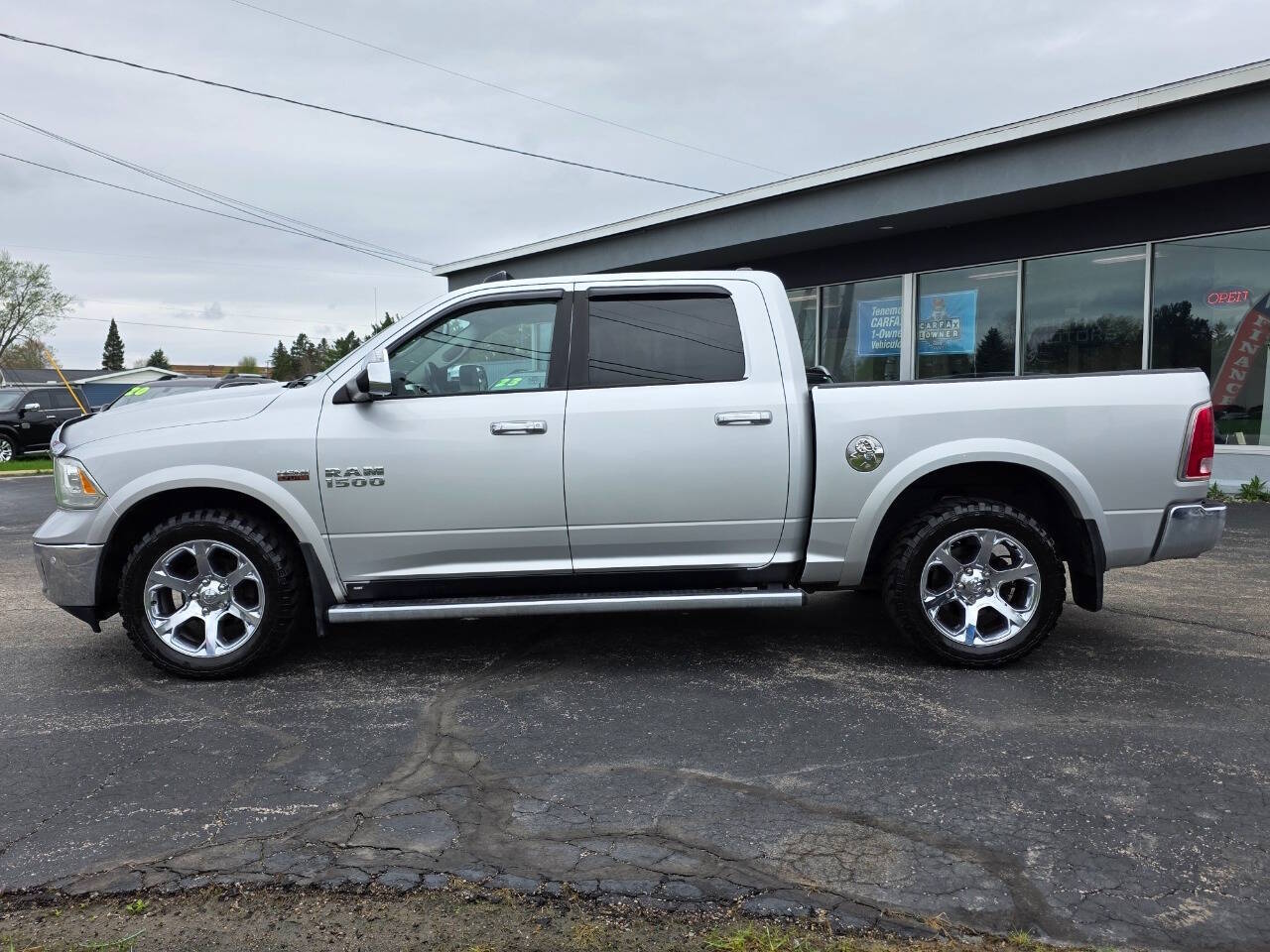 2015 RAM Ram 1500 Pickup Laramie - Photo 9