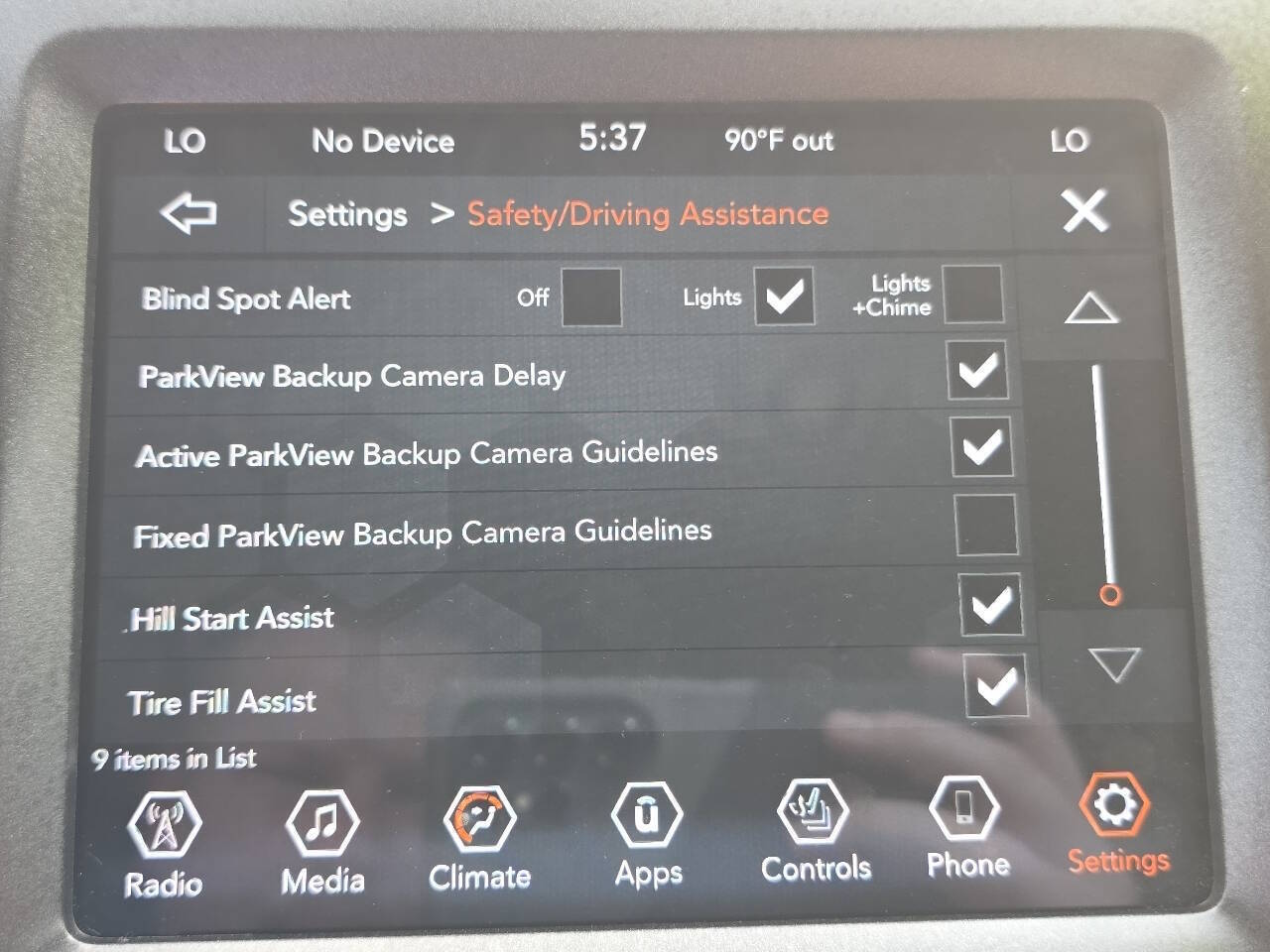 2020 Jeep Cherokee Trailhawk - Photo 23
