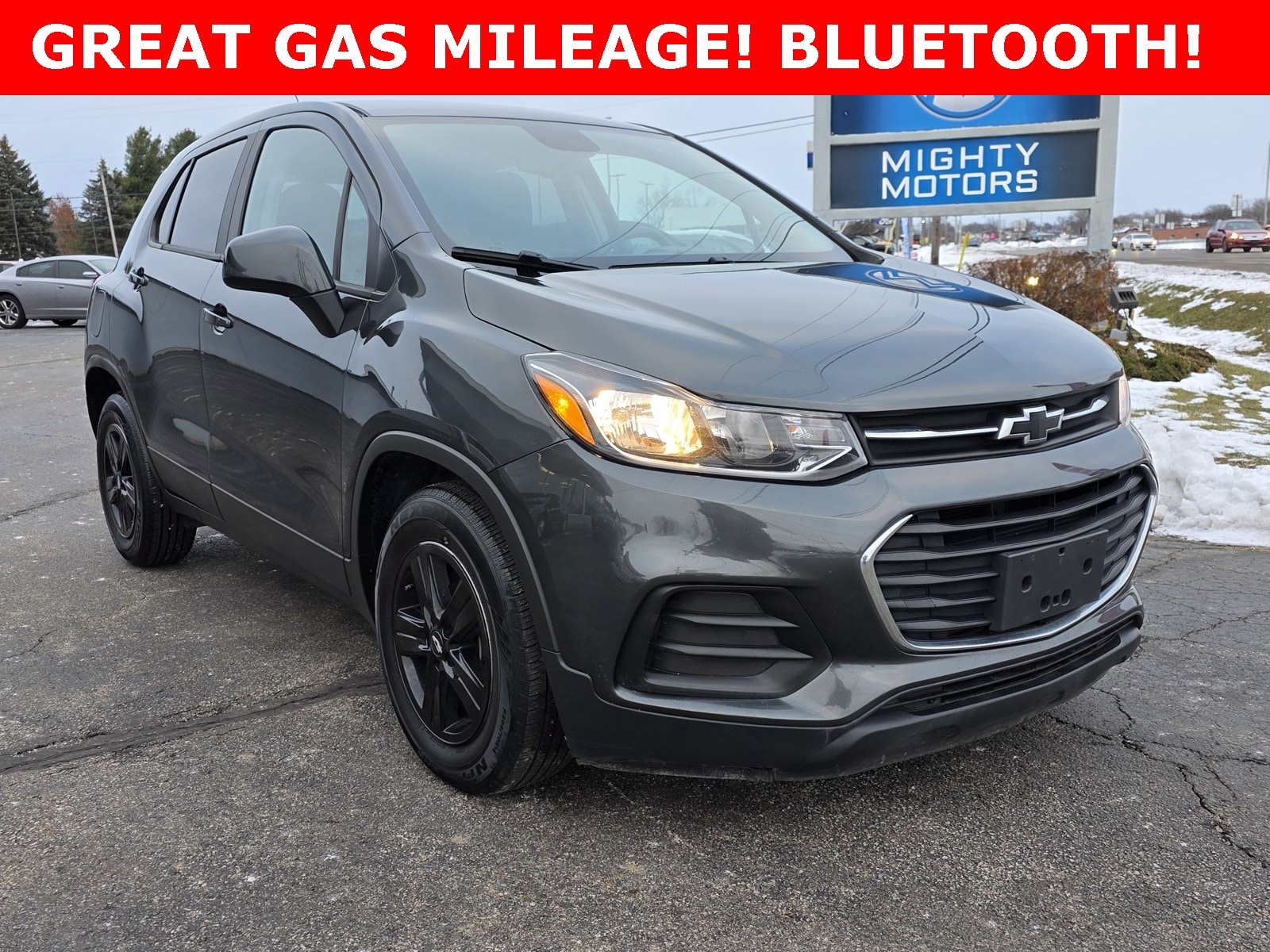 2020 Chevrolet Trax LS's photo