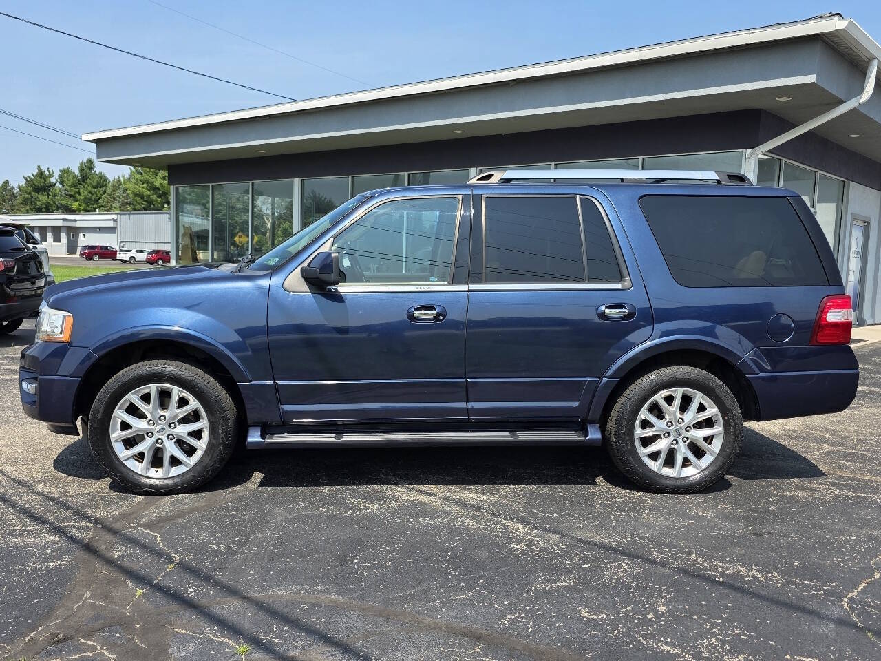2016 Ford Expedition Limited - Photo 17