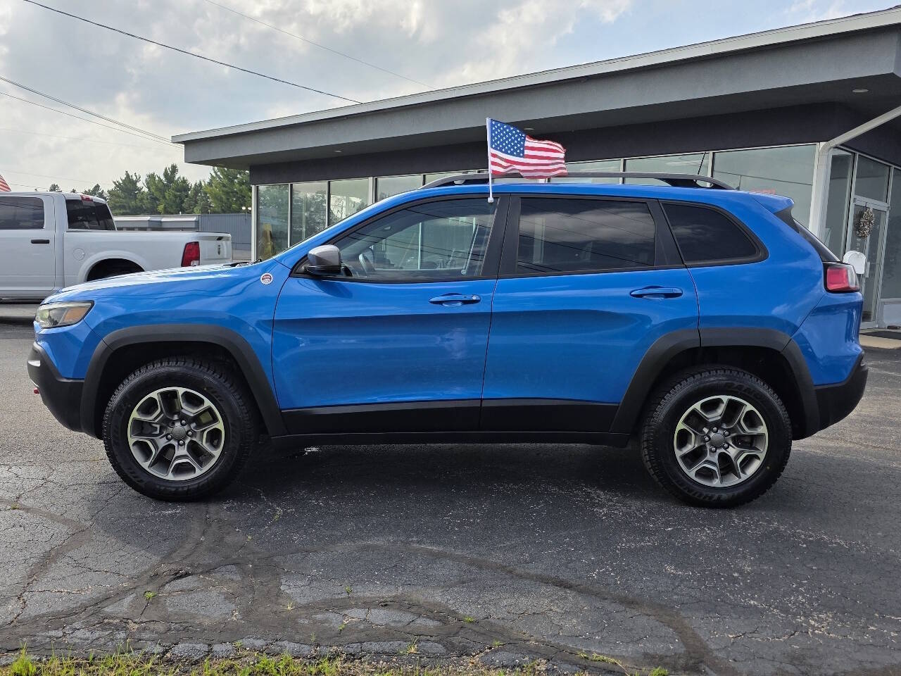 2020 Jeep Cherokee Trailhawk - Photo 9