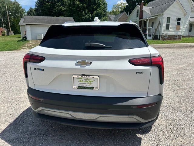2025 Chevrolet Blazer EV photo 4