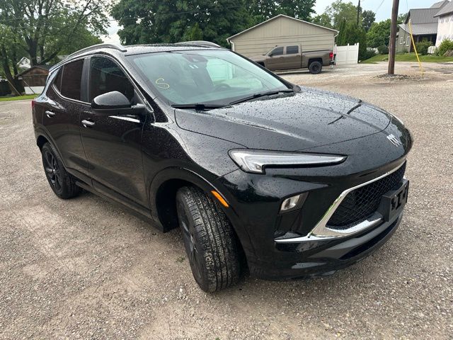 2024 Buick Encore GX Sport Touring photo 3