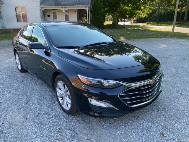 2024 Chevrolet Malibu 1LT photo 3