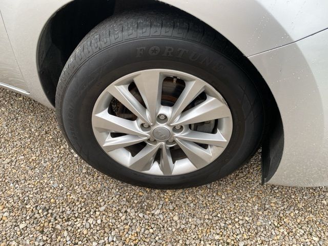 2018 Kia Sedona LX photo 3