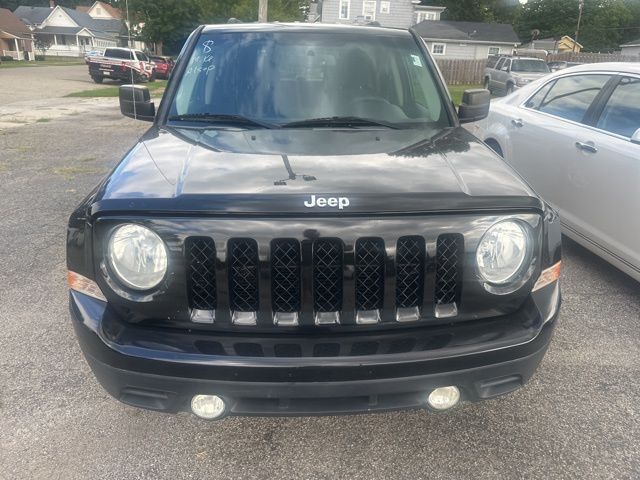 2016 Jeep Patriot Sport photo 2