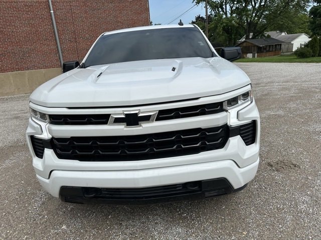 Used 2022 Chevrolet Silverado 1500 RST with VIN 1GCUDEEL4NZ546244 for sale in Attica, IN