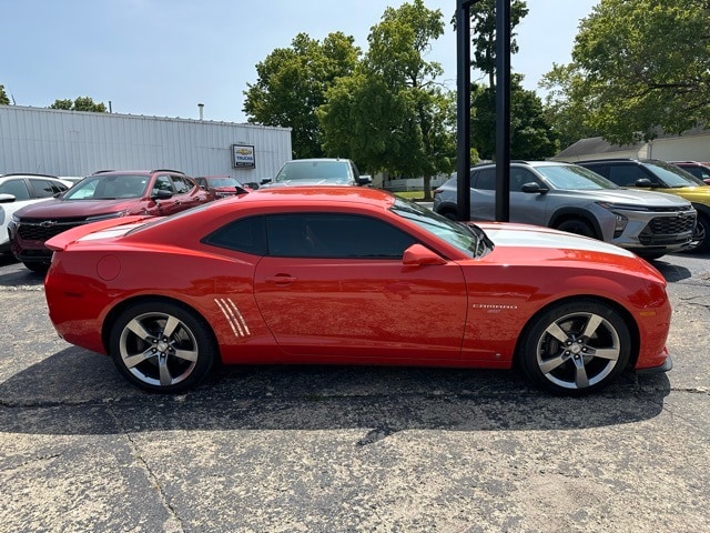 Used 2010 Chevrolet Camaro 2SS with VIN 2G1FT1EWXA9129965 for sale in Attica, IN