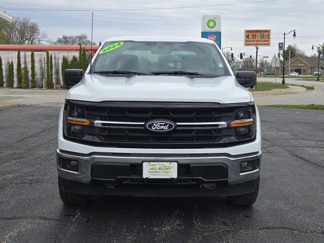 2024 Ford F-150 XLT photo 3