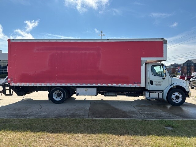 2014 Freightliner M2 106 Medium Duty photo 4