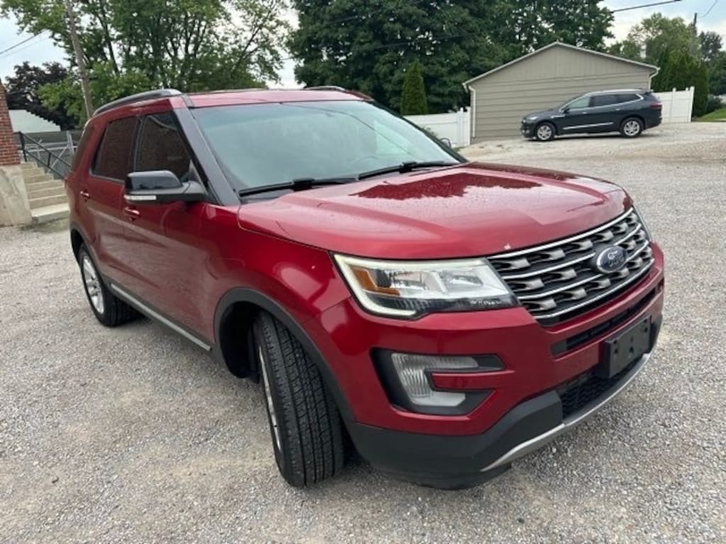 Used 2016 Ford Explorer XLT SUV