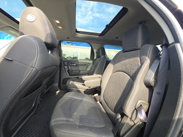 2014 Gmc Acadia SLE photo 4