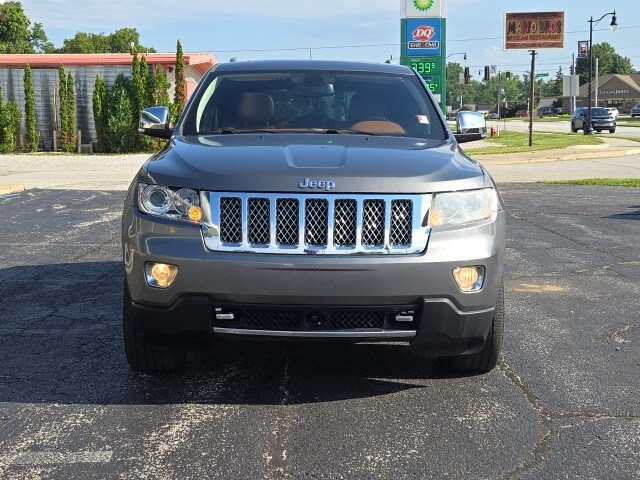 2012 Jeep Grand Cherokee Overland photo 2