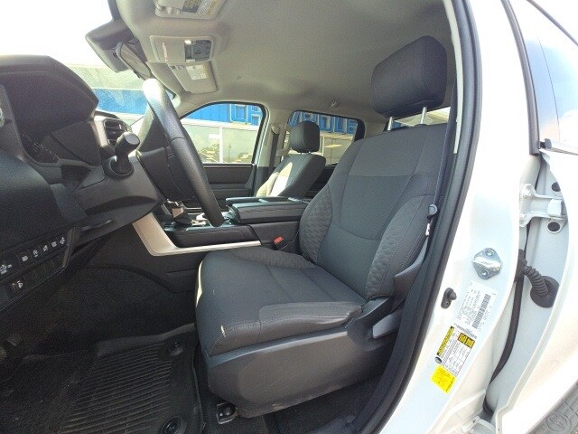 2024 Toyota Tundra SR5 photo 4