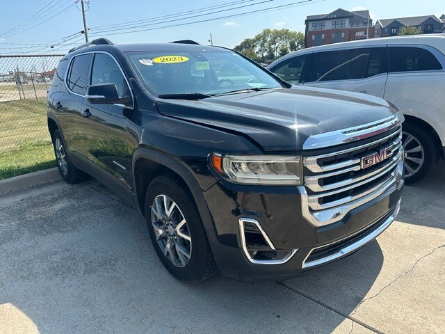 2023 Gmc Acadia SLT photo 3
