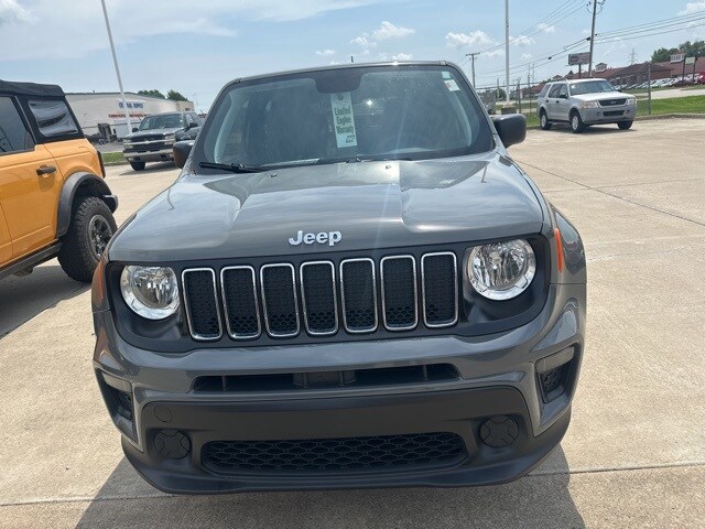 2020 Jeep Renegade Sport photo 2
