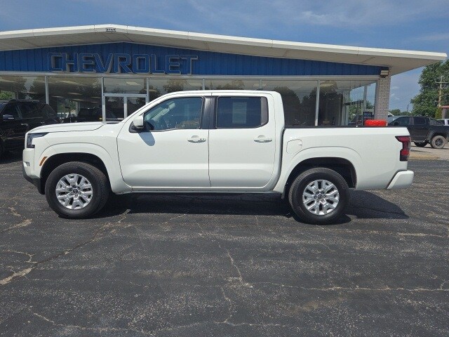 2024 Nissan Frontier SV photo 4