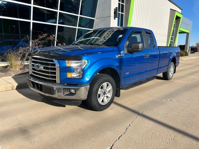 2016 Ford F-150 XL photo 2