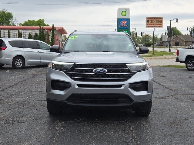 2022 Ford Explorer XLT photo 2
