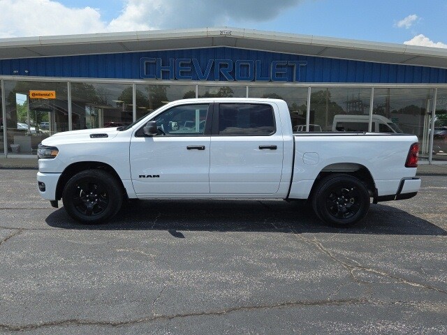2025 Ram 1500 Tradesman photo 4
