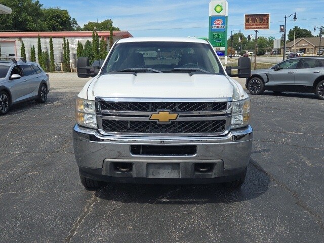 2012 Chevrolet Silverado 2500HD LT photo 3