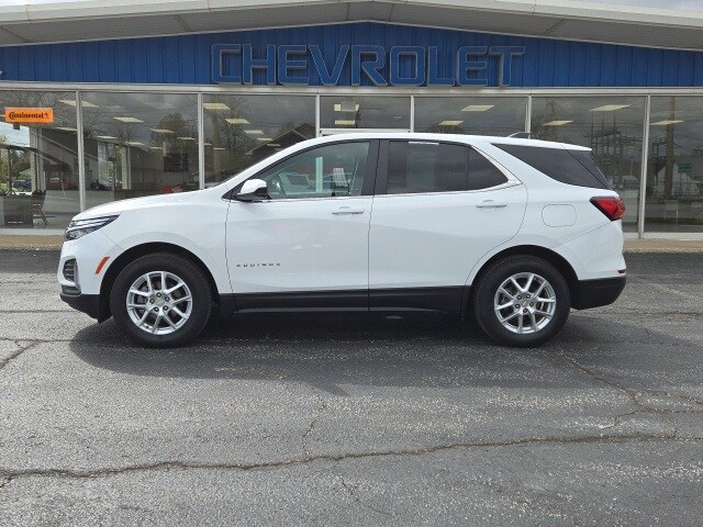 2023 Chevrolet Equinox LT photo 2