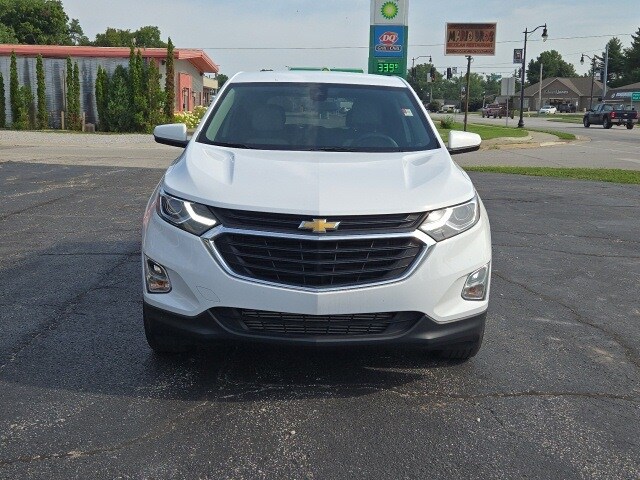 2020 Chevrolet Equinox LT photo 3