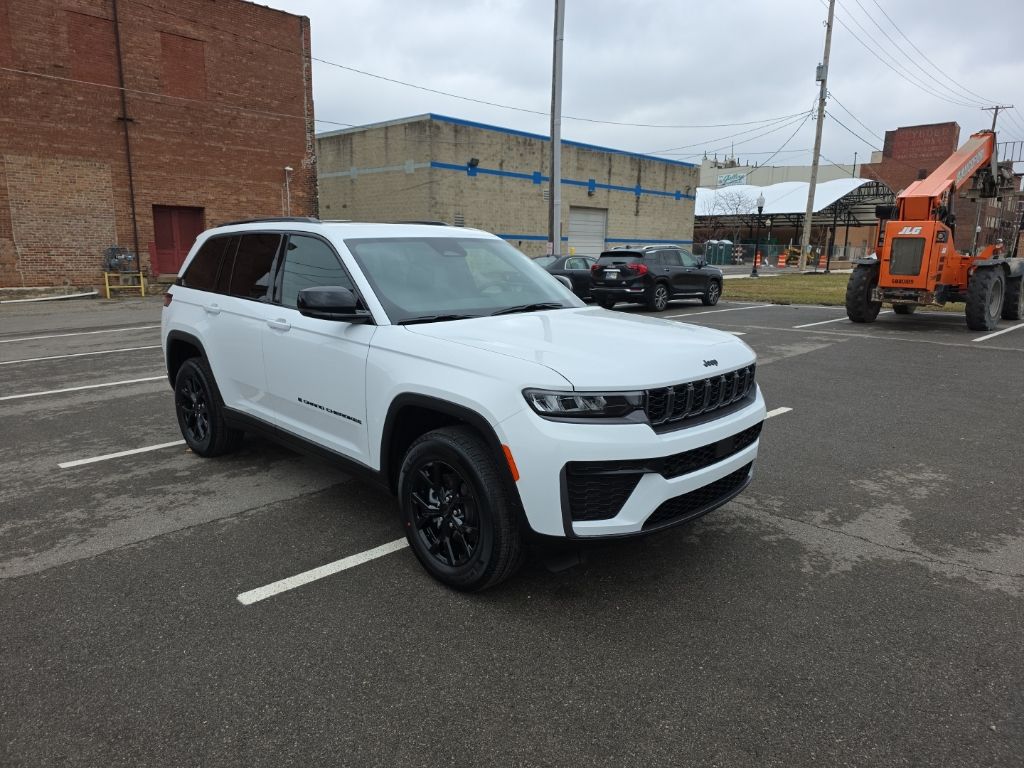 2026 Jeep Grand Cherokee Laredo - Photo 8