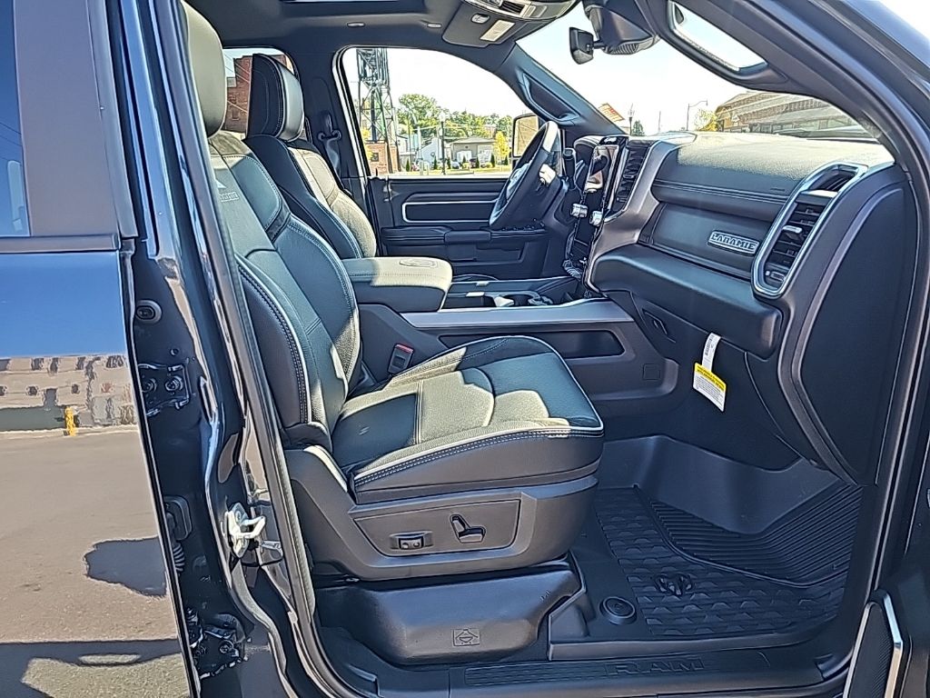 2026 RAM 2500 Laramie - Photo 15