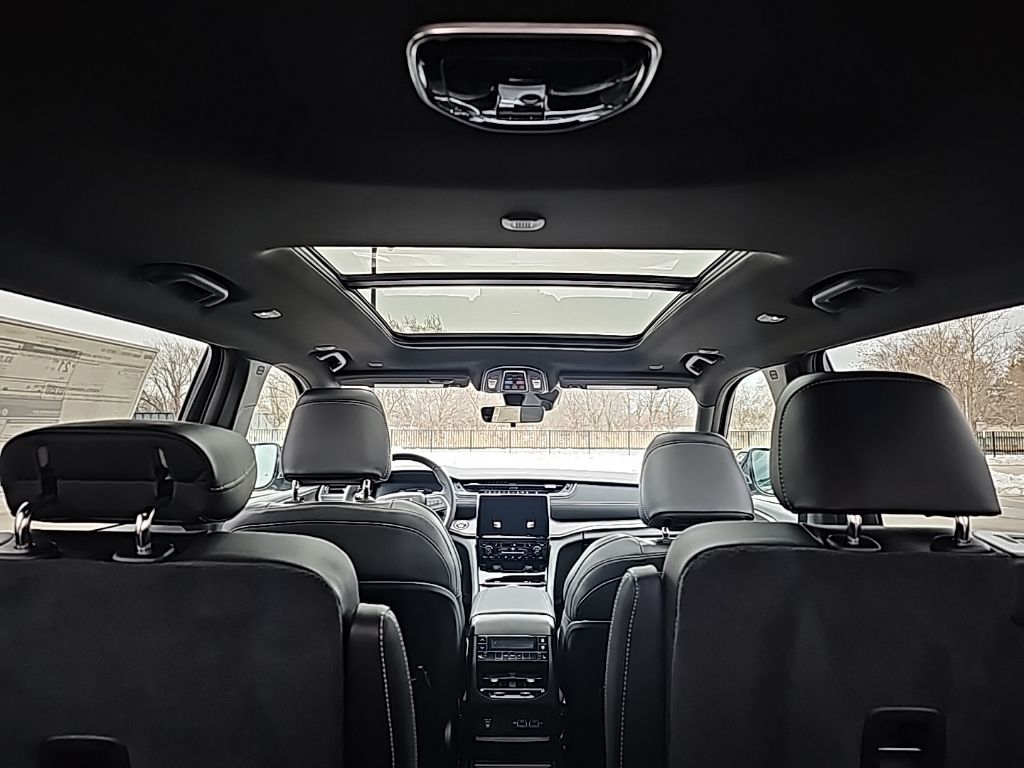 2025 Jeep Grand Cherokee L Limited - Photo 19