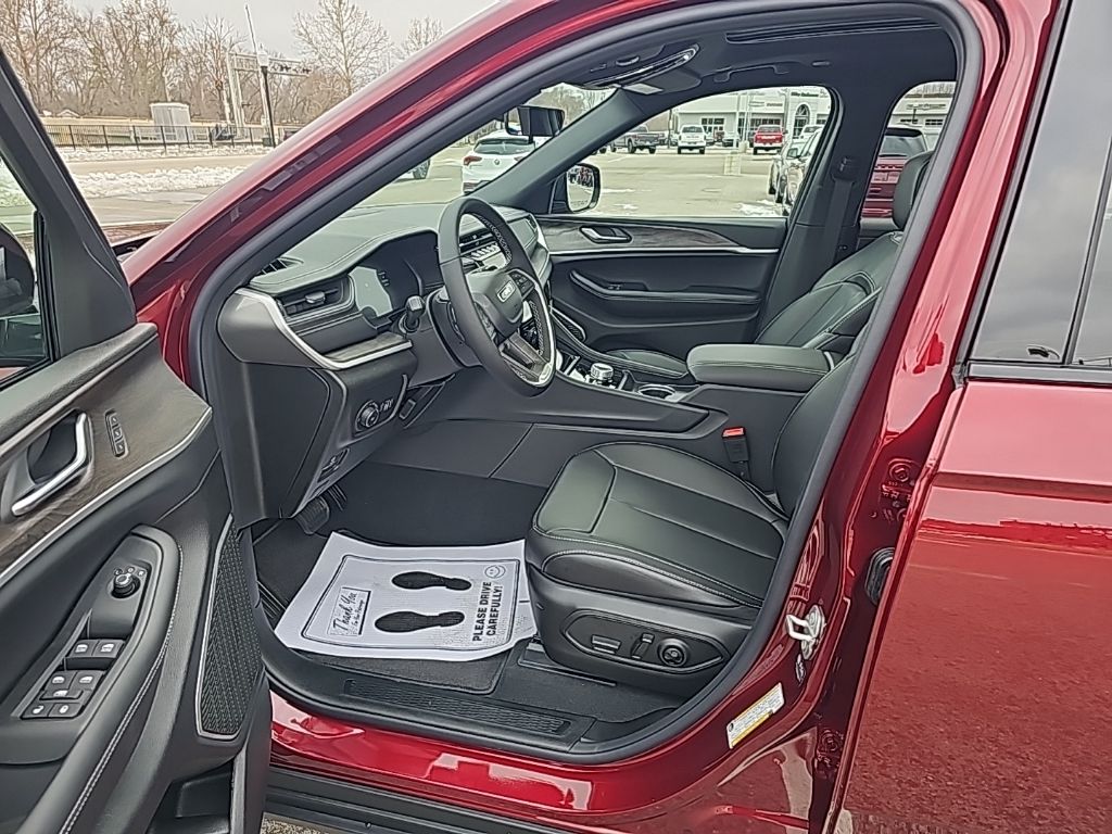 2025 Jeep Grand Cherokee L Limited - Photo 11