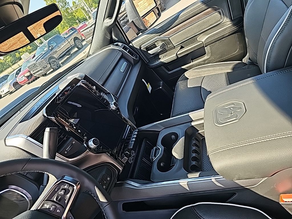 2026 RAM 2500 Laramie - Photo 13
