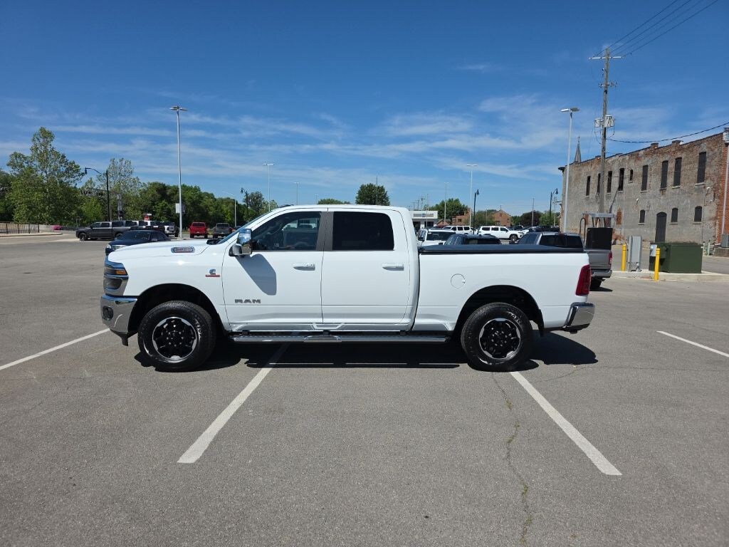 New 2026 Ram 2500 LARAMIE CREW CAB 4X4 6'4 BOX Pickup