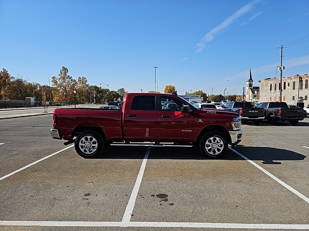 New 2026 Ram 3500 BIG HORN CREW CAB 4X4 6'4 BOX Pickup