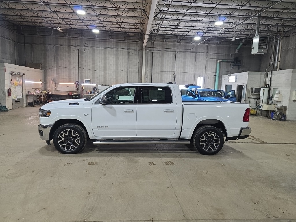 New 2026 Ram 1500 LARAMIE CREW CAB 4X4 5'7 BOX Pickup