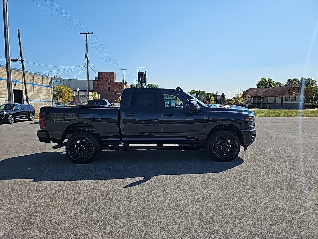 2026 RAM 2500 Laramie - Photo 4