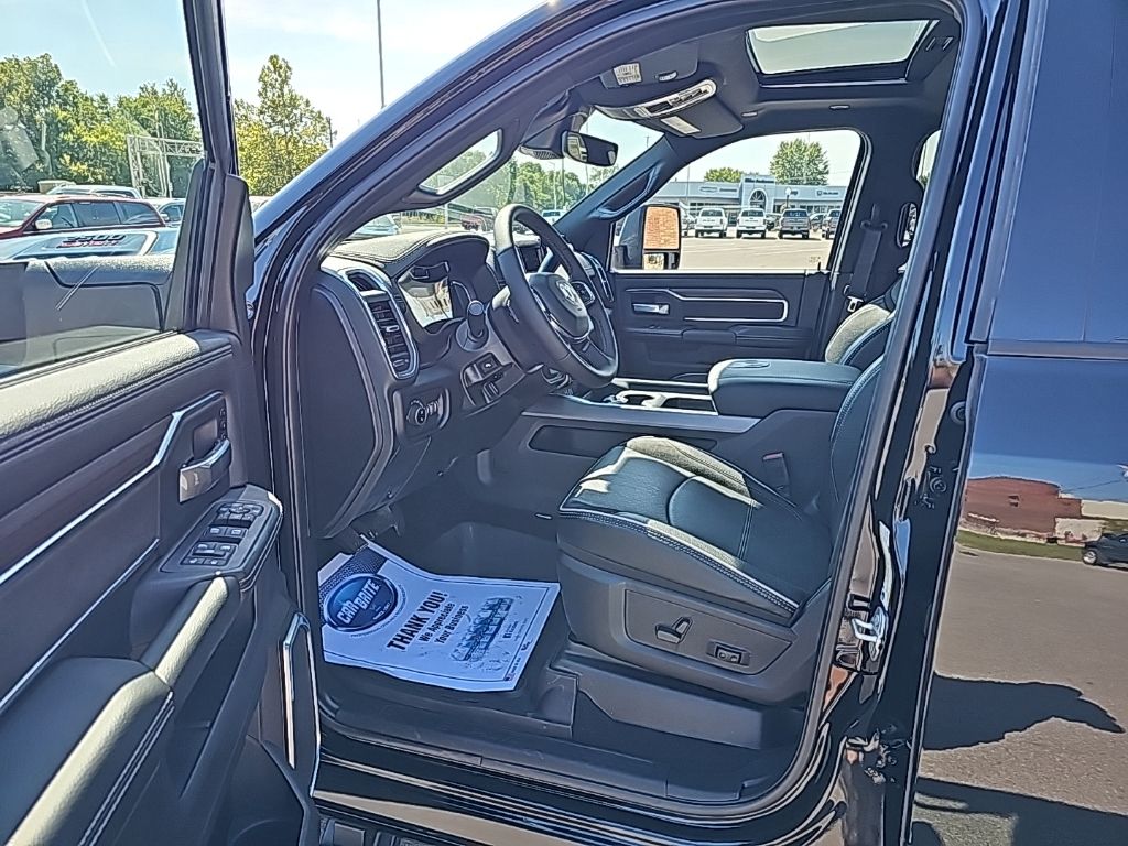 2026 RAM 2500 Laramie - Photo 12