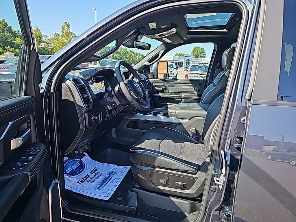 2026 RAM 2500 Laramie - Photo 12